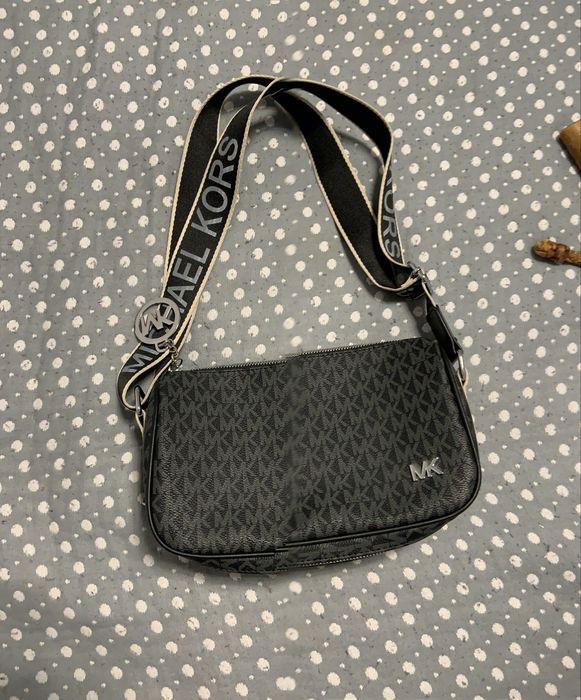 Продается женская сумка новая