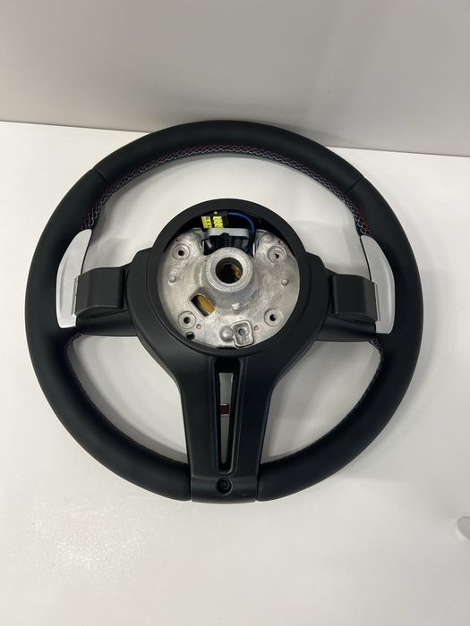 Руль на BMW F10 5 серия