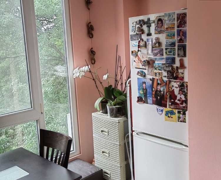 Продава се Двустаен апартамент в Варна, Център - 48 кв.м за 1998 €/кв.м - Снимка #2