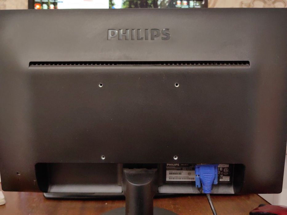 Продам монитор Philips