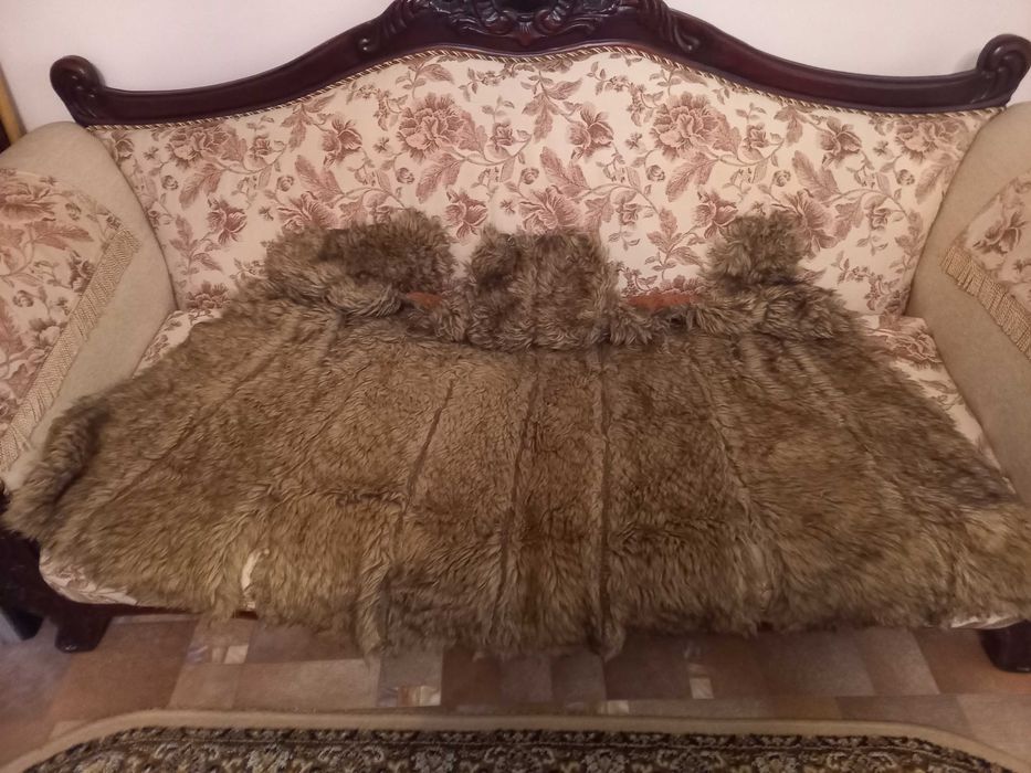 Продам покрывало, одеяла и подушки