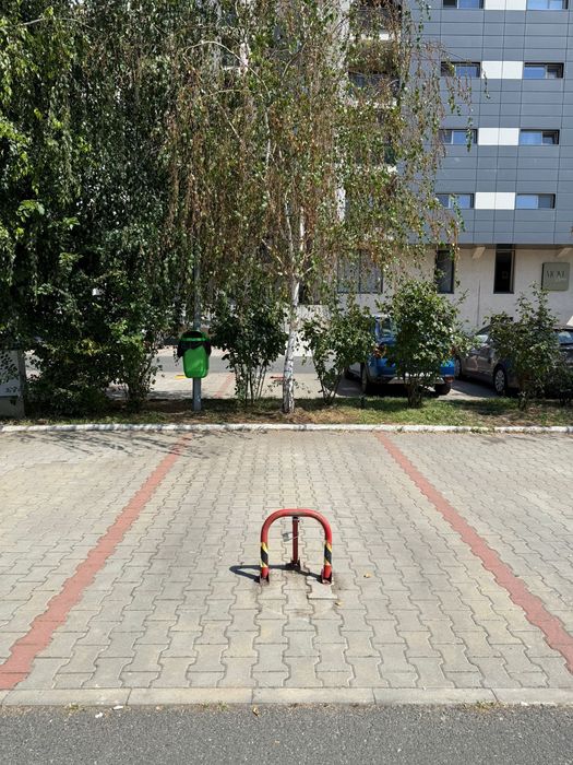 Inchiriez Loc Parcare langa intrare metrou -Berceni