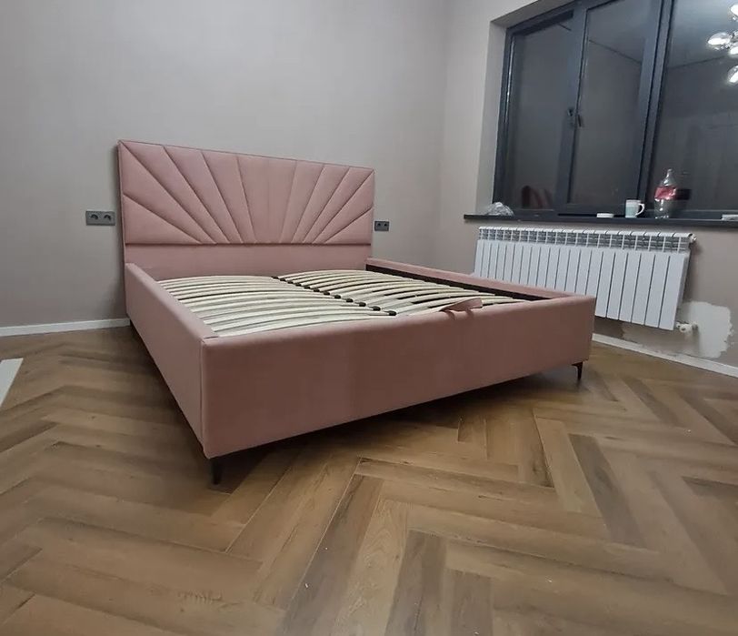 Продается кровать новая.