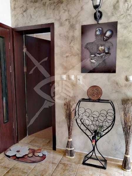 Продава се Къща в с. Кошарица, Област Бургас - 160 кв.м за 685 €/кв.м - Снимка #2