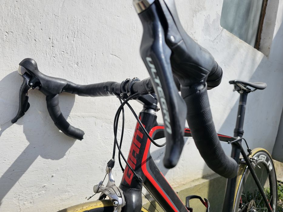 Шоссейный велосипед Giant