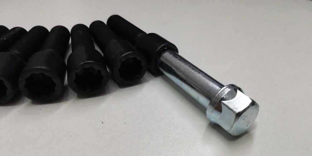 SET 20 PREZOANE STEA/imbus M14X1.5X 45mm + CHEIE - black/silver lungi