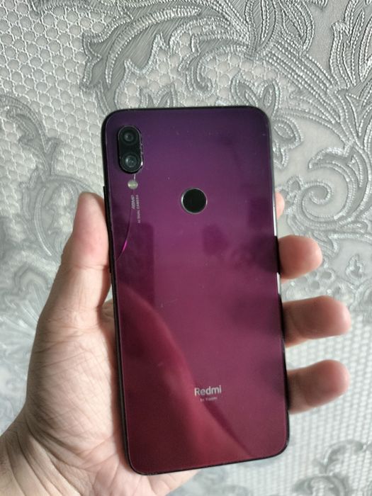 Продам Xiaomi Redmi note 7 128gb