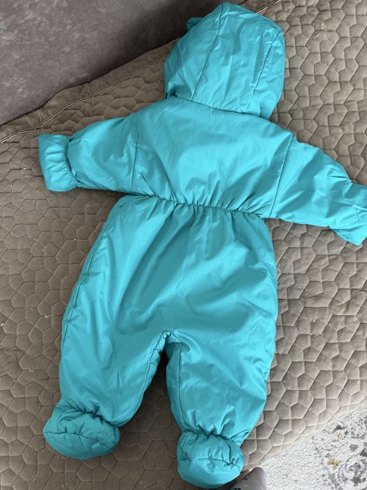 Продам осений комбинезон