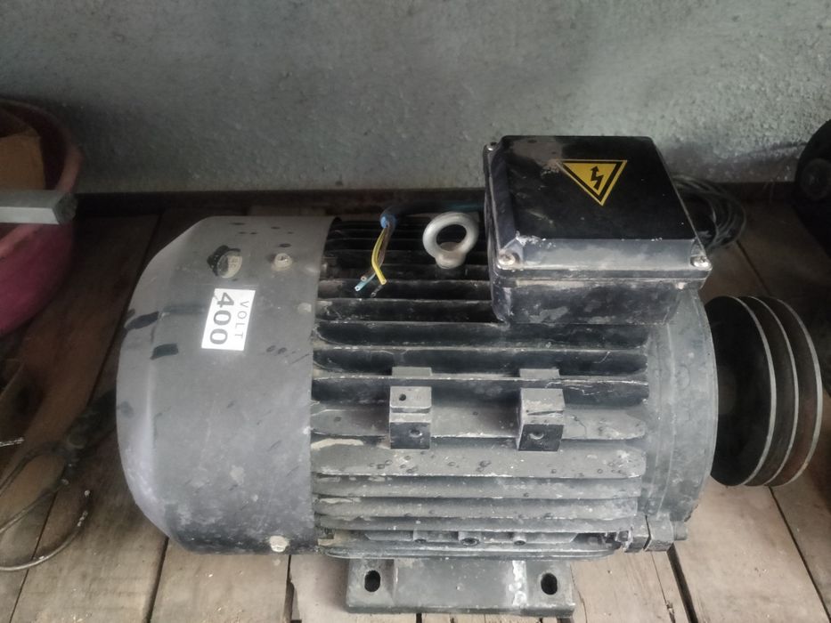 Моторы трехфазные