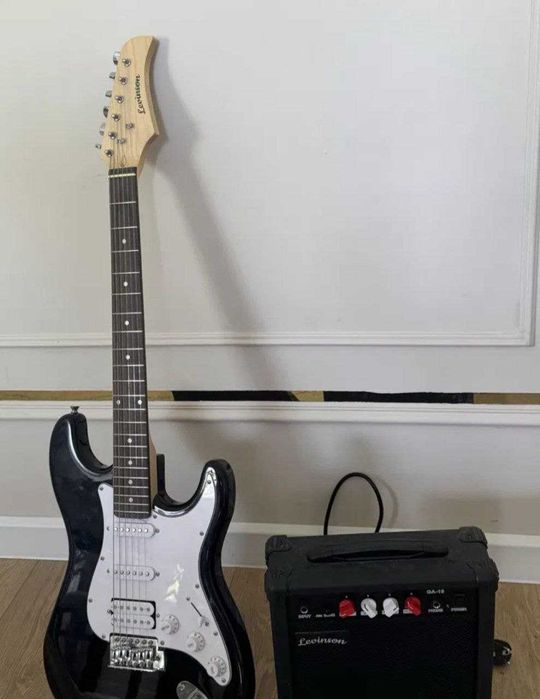 Продам Электрогитару