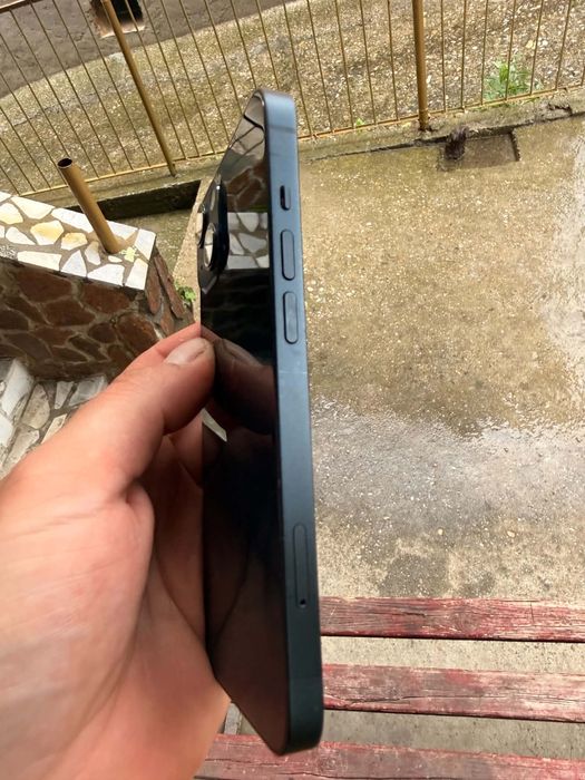 Iphone 13 запазен