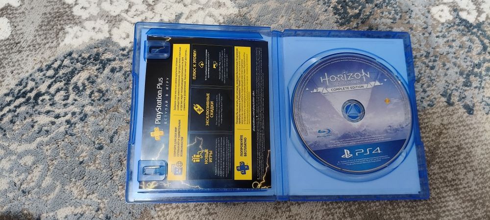 Horizon Zero Dawn Complete Edition PS4 (Идеальное состояние диска)