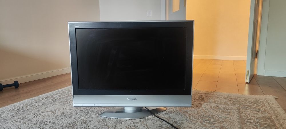Panasonic TX-R32LM79