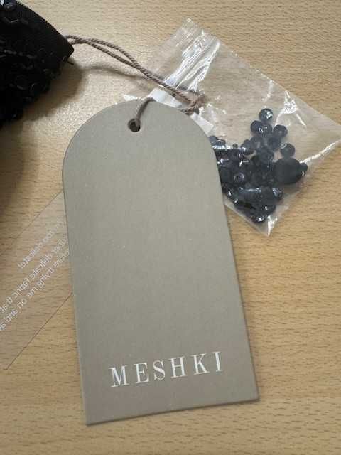 Официална рокля Meshki