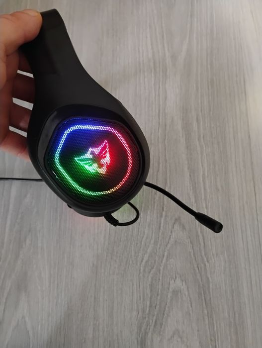 Casti gaming multimedia