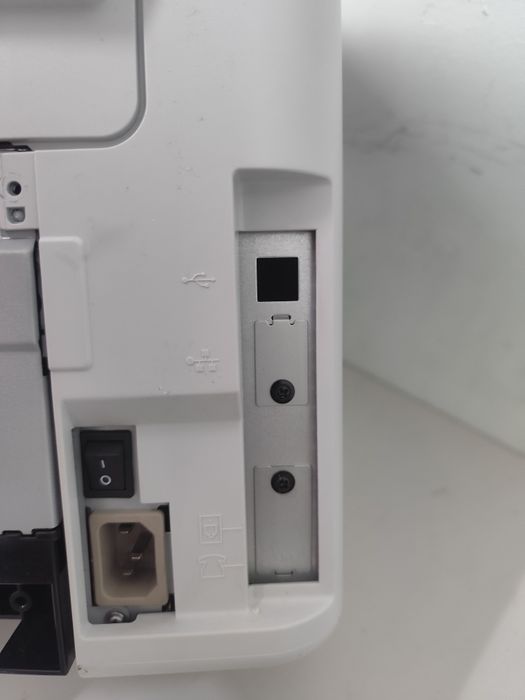 Продам 2 принтера новые  только нет платы  ФОРМАТОРА