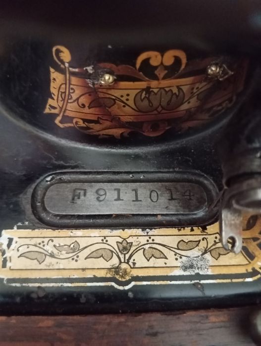 Шевна машина SINGER.