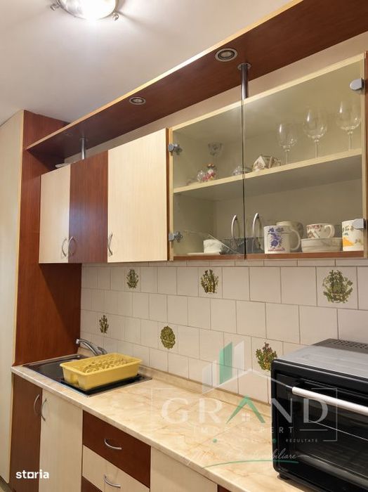 Apartament cu 2 camere decomandate si balcon inchis | Mehedinti | Mana