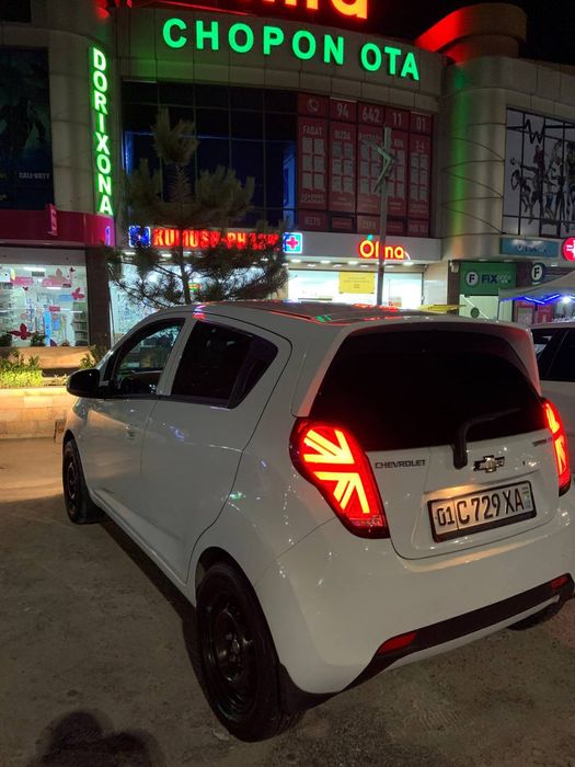 Spark 2 pozisa sotiladi