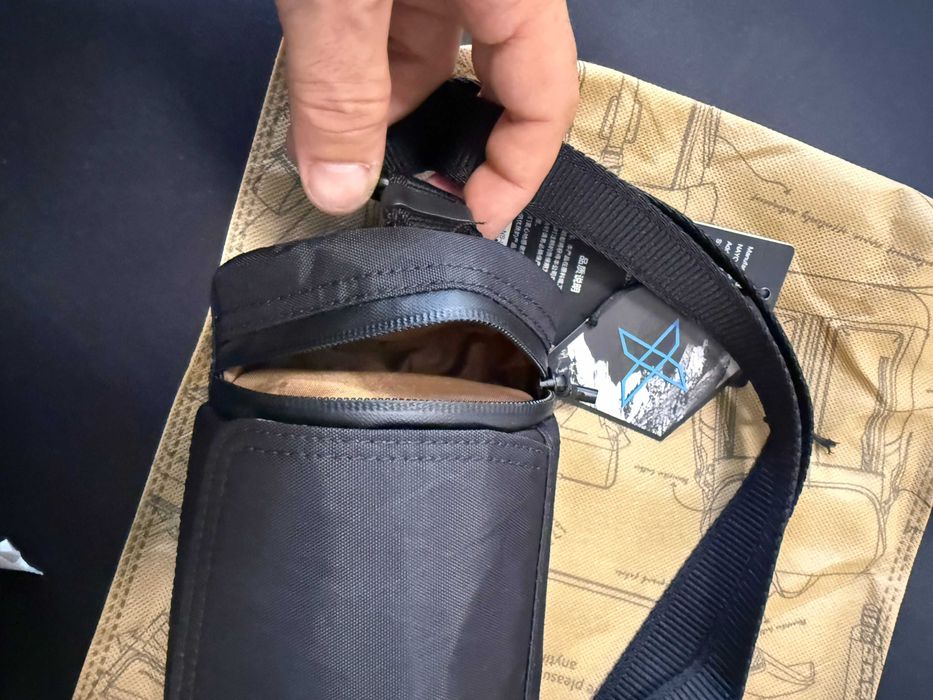 Чанта NAYO SMART Urban UL5 Cylinder Sling Bag