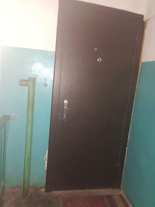 2 бөлмелі малосемейка сатылады 8 мле