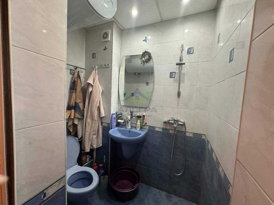 Продава се Двустаен апартамент в Пазарджик, Център - 49 кв.м за 1470 €/кв.м - Снимка #3