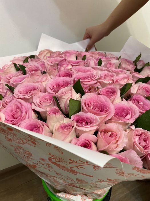 101 роза сатылады 16000