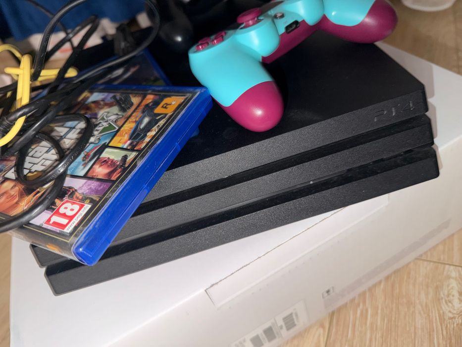 PlayStation 4 pro 1TB