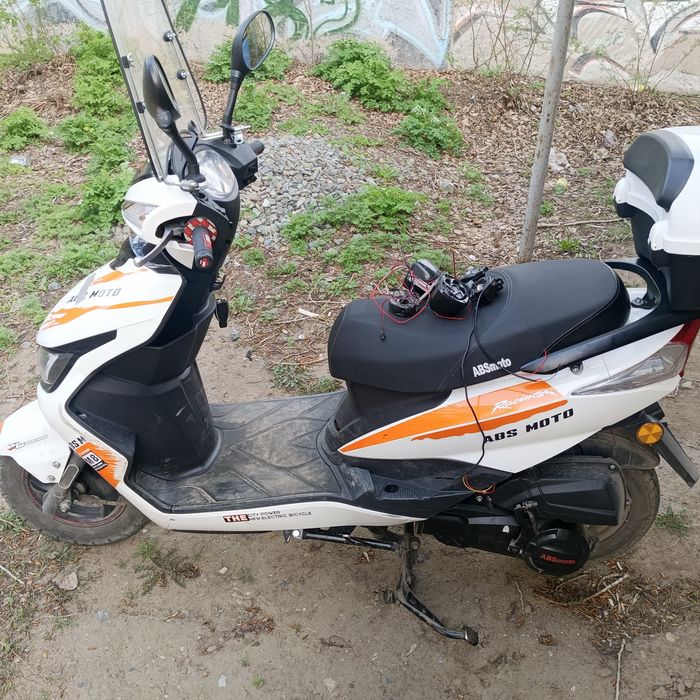 Мопед м8 в хорошем состояние