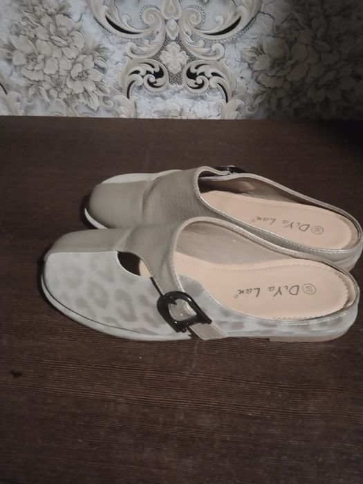 Продам мюли новые