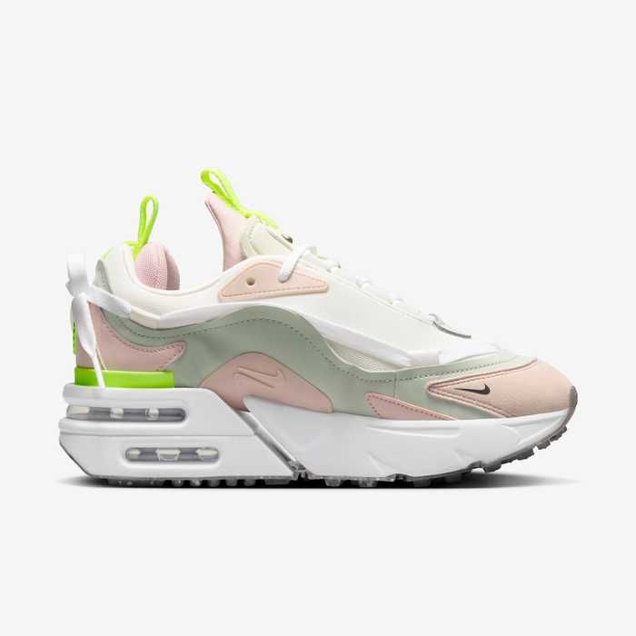 Нови дамски маратонки Nike Air Max Furyosa 37,38,39,40 номер