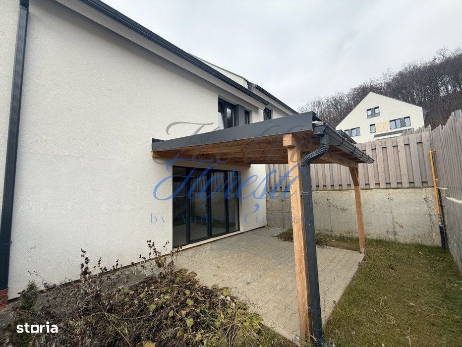 Duplex 135 mp - teren 200 mp - zona Tauti - Floresti