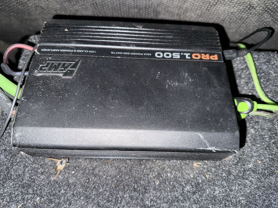 Продам саб в хорошом состояние