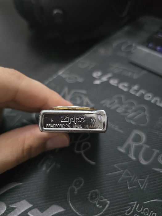 Vand bricheta zippo model air force