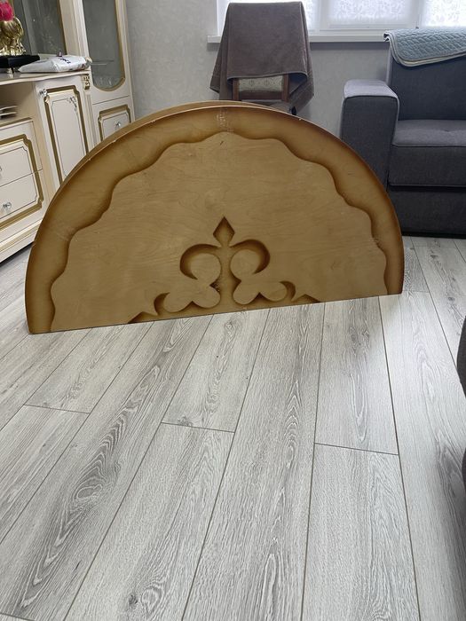 Казахский стол круглый