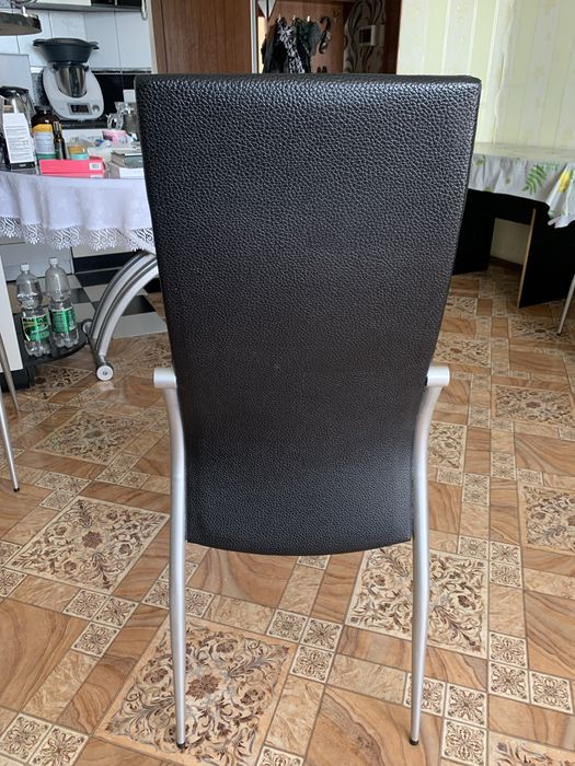 Продам стулья