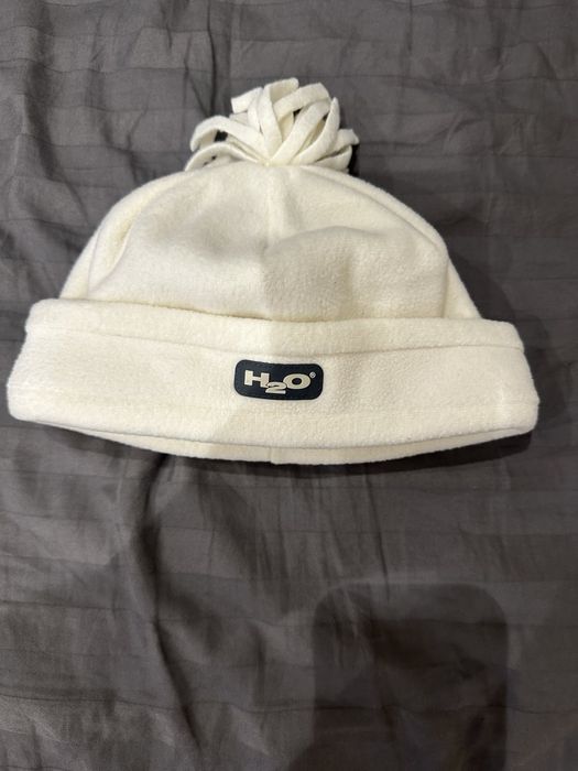 Колани, шал, шапка