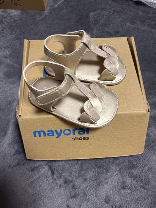 Mayoral бебе сандали