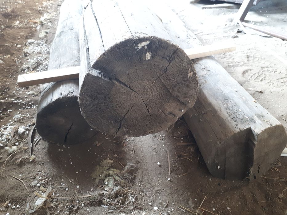 Столб деревянная и кругляк. Арматуры