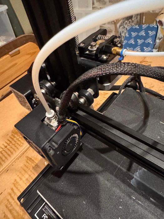 Imprimantă 3D Creality Ender 3 Pro