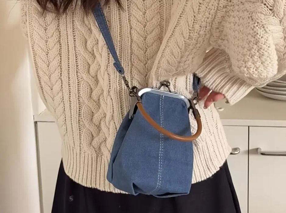 Продам джинсовую сумочку