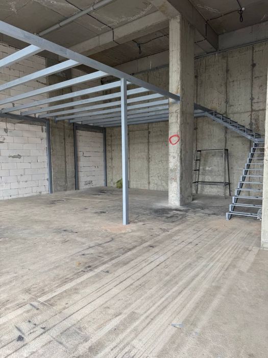 Сдам в Аренду! ТЦ Seoul Mun 160м2  2 этаж нежилое помещение