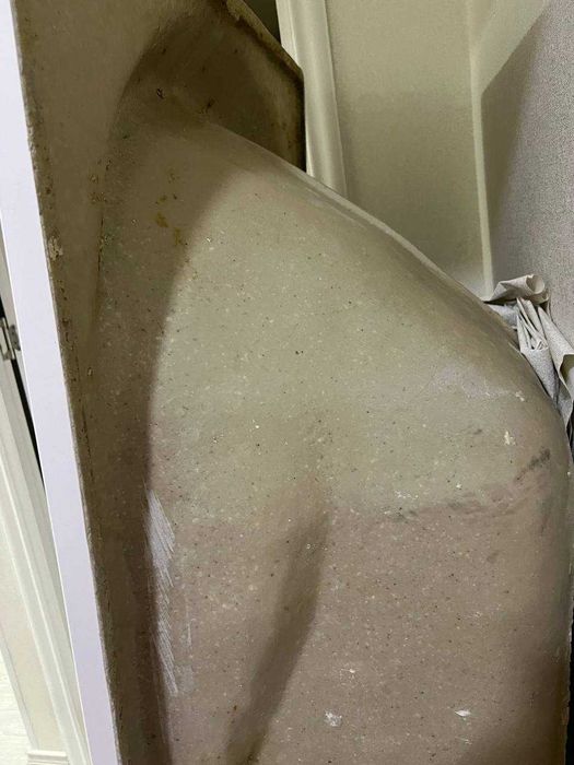 Продается ванная и стекло на нее