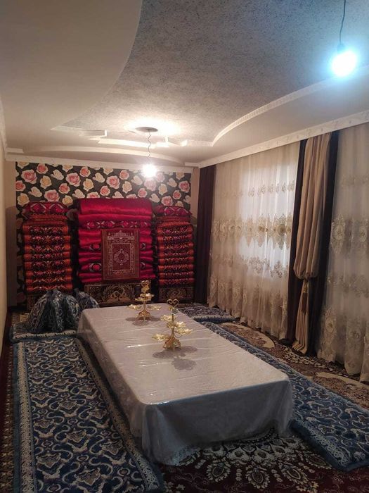 Ховли Уй сотилади