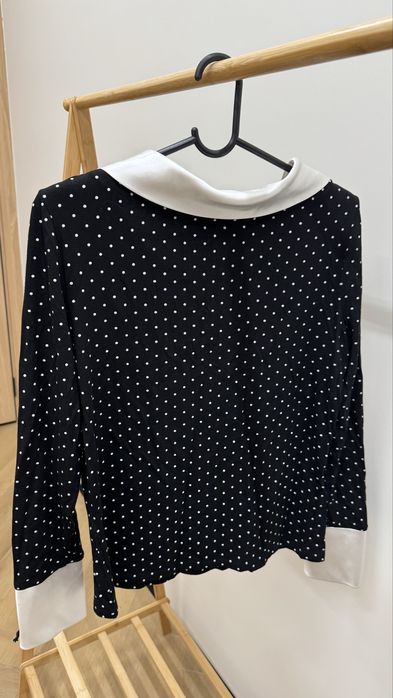 Продам женскую блузку