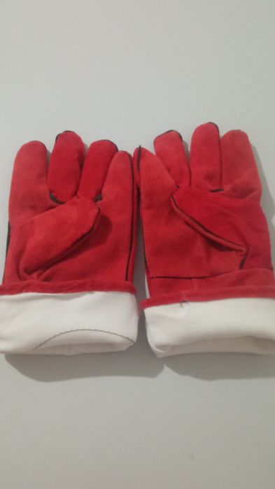 Распродажа сварочных перчаток