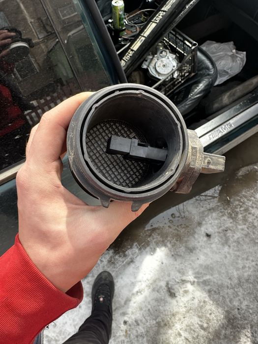 Продам валюметр или ДМРВ w210