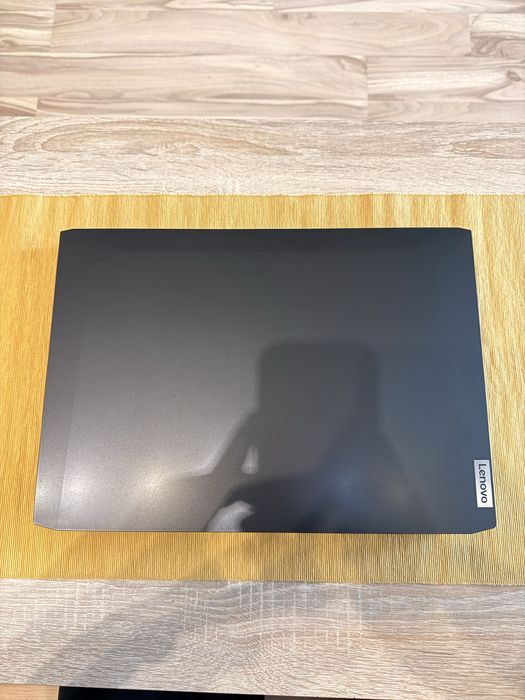 Lenovo IdeaPad Gaming 3 / Ryzen 5 5600H / 16GB RAM / SSD / Отлично състояние