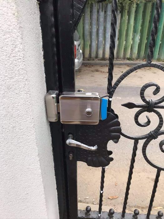 Videointerfon, interfon, instalare videointerfon casa, reparație video