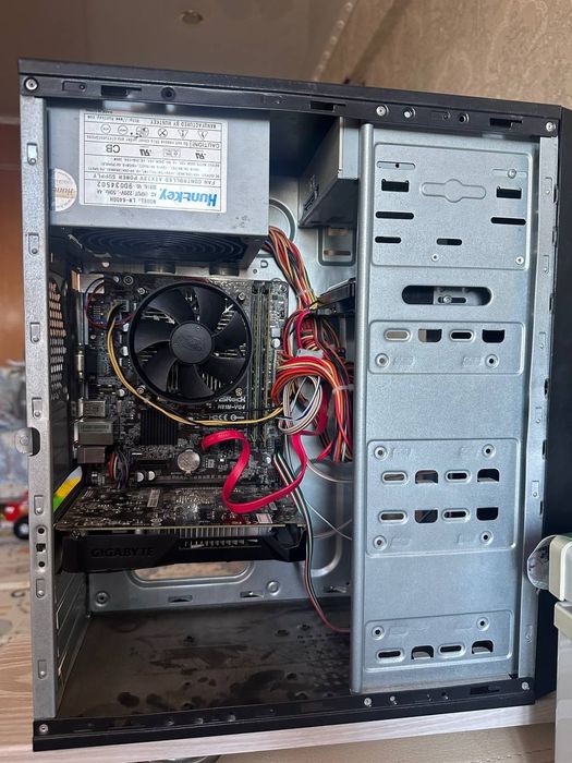 Продаётся игровой системный блок (компьютер)